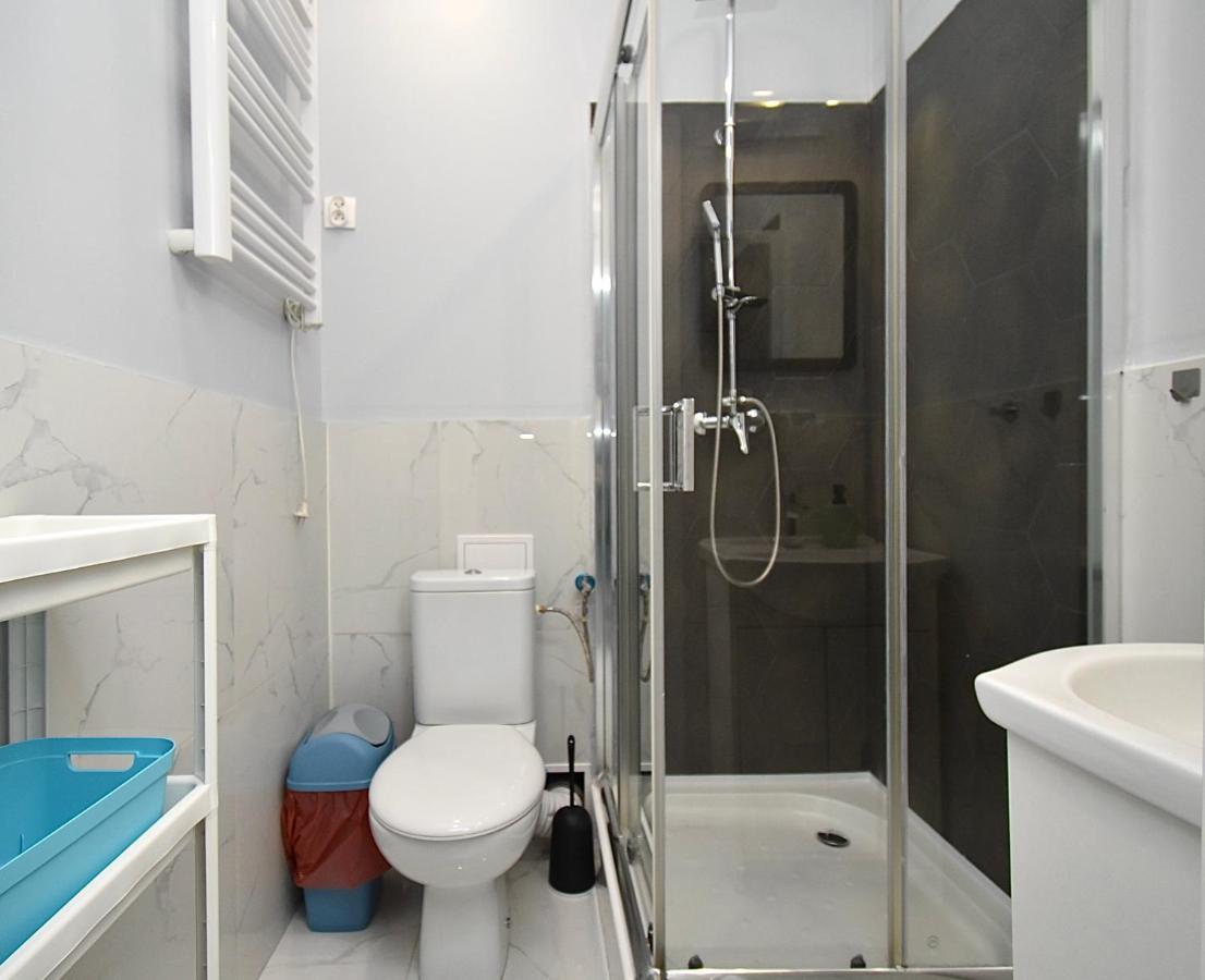 Aleja Niepodleglosci Accommodatie bij particulieren *